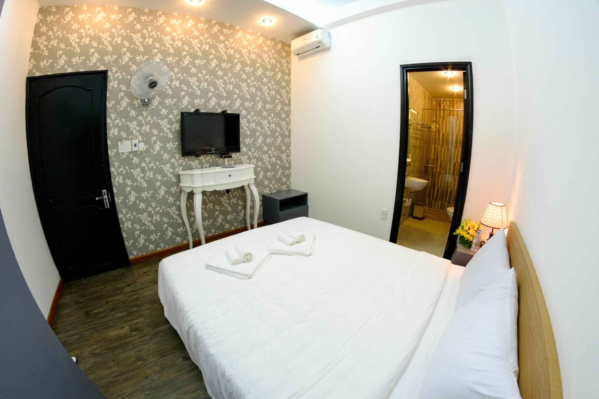 Danang Center Hotel Exterior photo